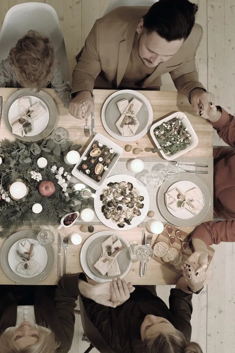 Participate in a Tsog feast