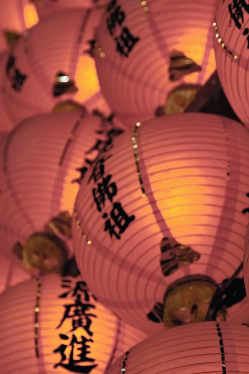 Decorate your home with lamps