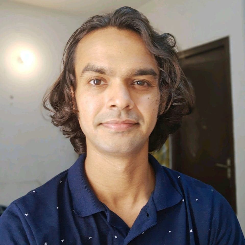 Ravi S.